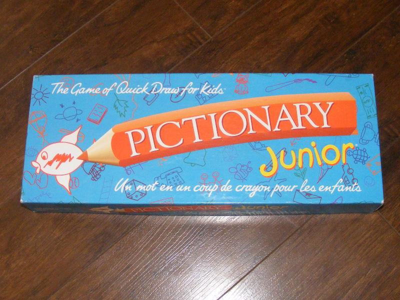 Jeux Sociétés (Pictionary-Diego-Mémoire-Princesses-Collier++)