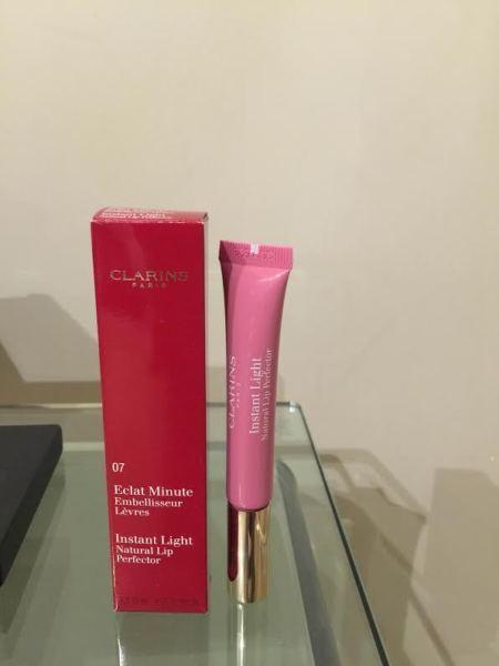 NEW-Clarins Natural Lip Perfector