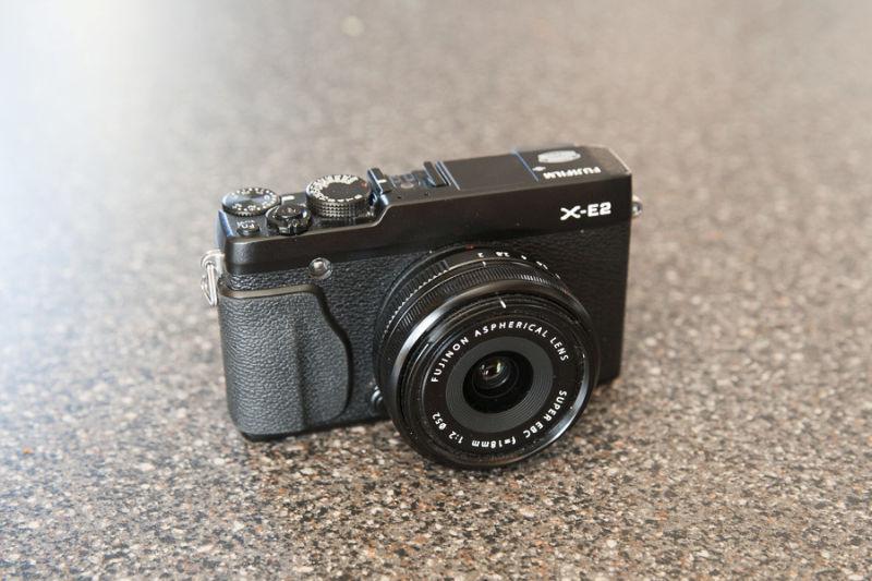 Fuji X-E2 with 18mm f/2 **Great Condition**