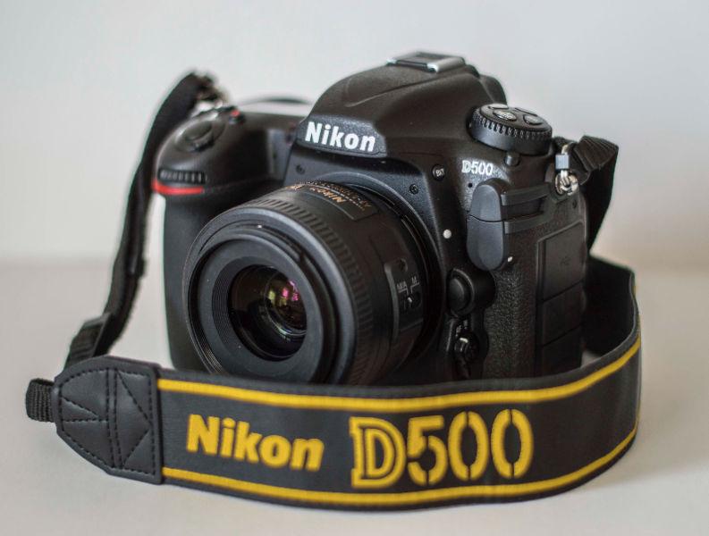 Like new Nikon D500 + professional XQD card (440mb/s)