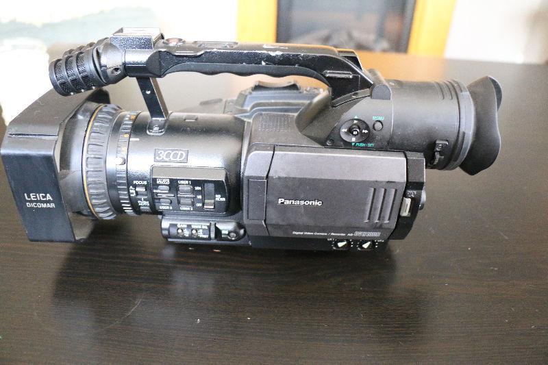 Panasonic DVX100B - Great video camera!