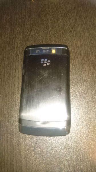 Blackberry 9550