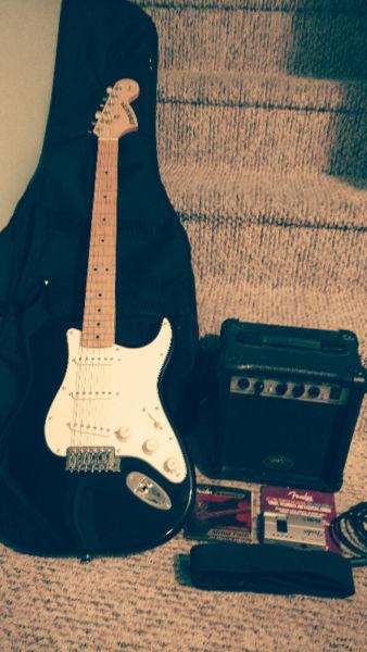 Fender Starcaster Electric guitar set!