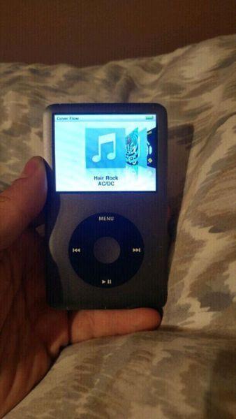 160 GIG 6TH GENERATION IPOD