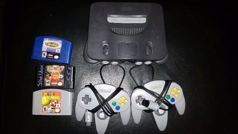 Selling an N64 with 3 Games and 2 Controllers!