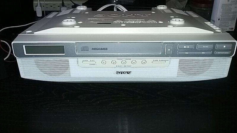 Sony mega bass radio/cd player. 35$ obo