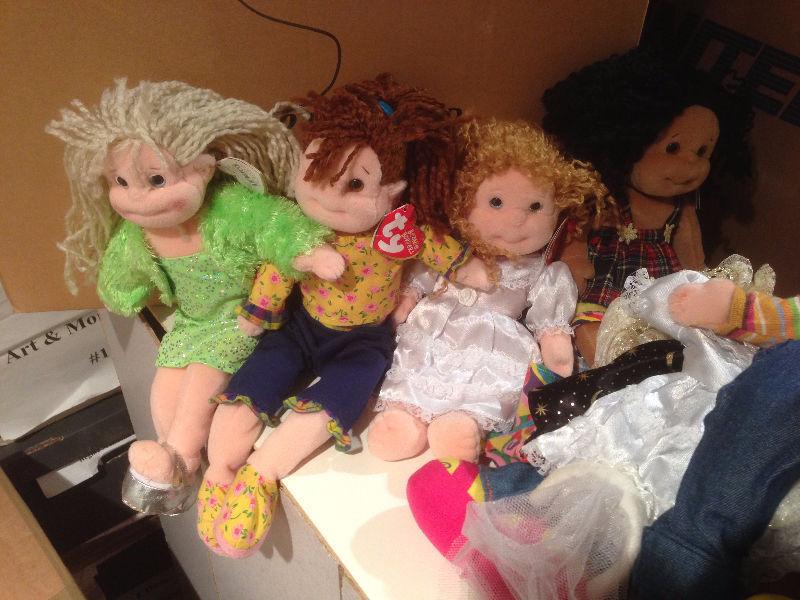 Beanie Bopper Dolls & Groovy Girl Dolls