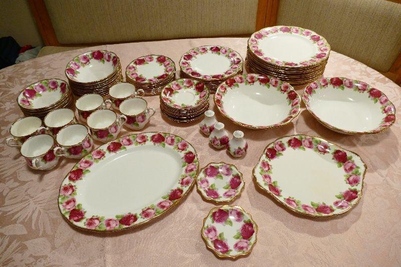 Royal Albert, Old English Rose-70 pieces.The BEST deal on