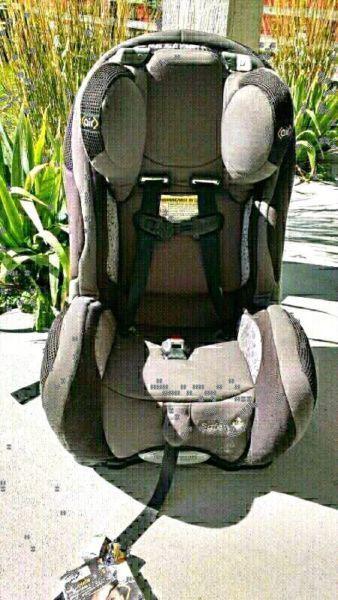 Safety 1st complete air 65 car seat Expires Dec 2019