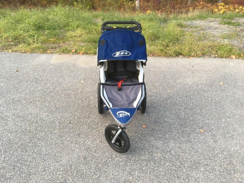 Bob Revolution with infant carrier adapter