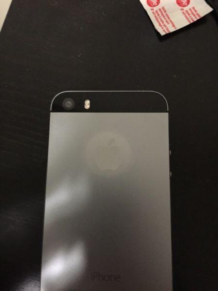 Iphone 5s 16gb space gray