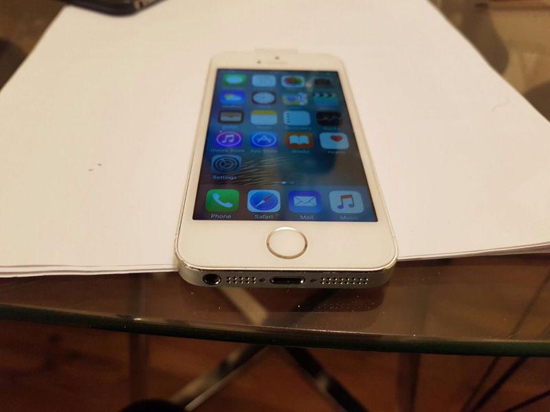 Selling my iphone 5s 16g