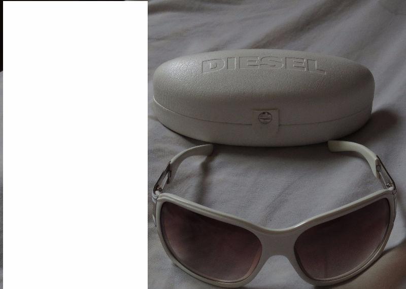 BRAND NEW WHITE SUN GLASSES BY ' DIESEL ' FOR SALE