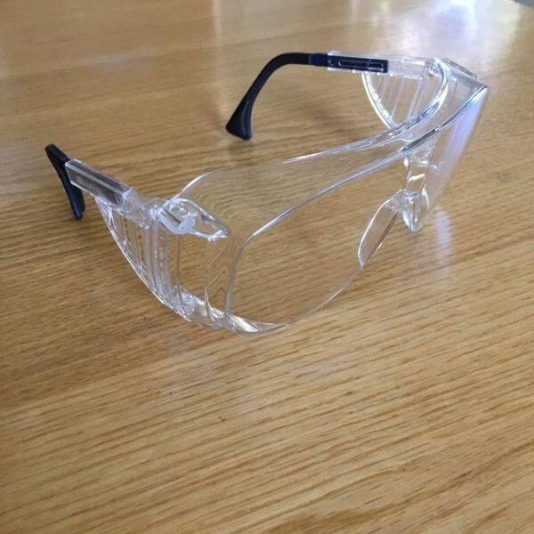 Protective Eye Glasses/White Coat