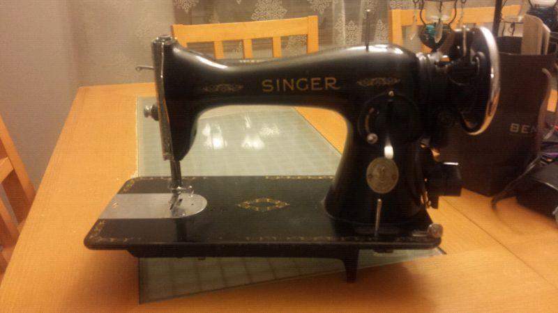 Singer Sewing Machine