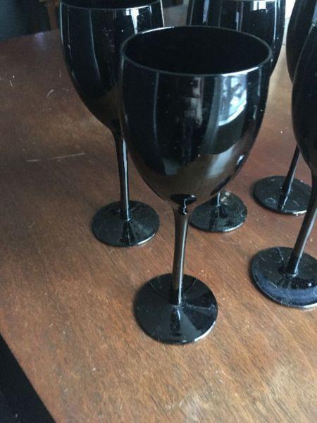 Wine glasses -Black
