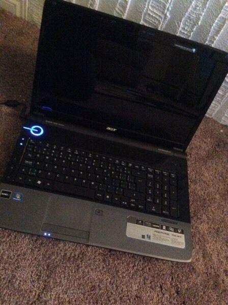 ACER LAPTOP IN GOOD CONDITION!
