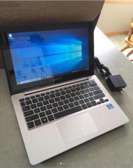 Asus X202E Touch Screen Laptop MINT Condition