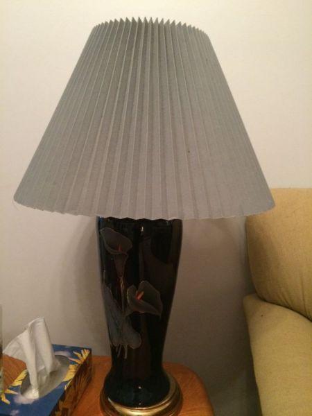 Table lamp