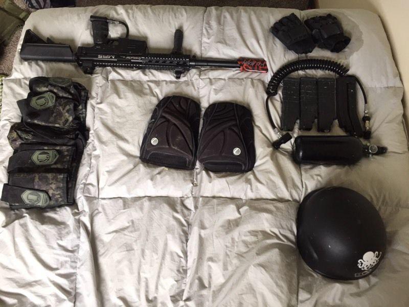 Paint ball starter kit - gun and associated equipment