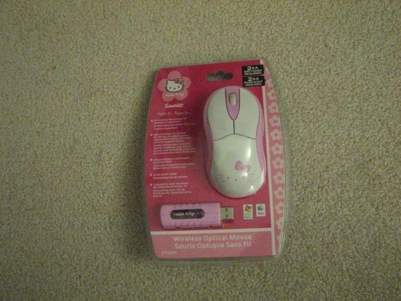 Brand new Pink & White Hello Kitty wireless optical Mouse HTF