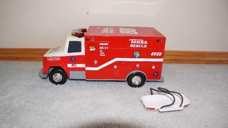 Tonka Rescue Lights and sounds Ambulance