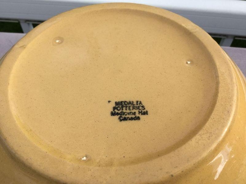 Medalta Potteries Yelloware mixing bowl