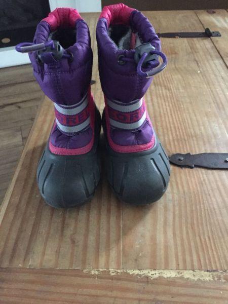Sorel girls winter boots size 7/8