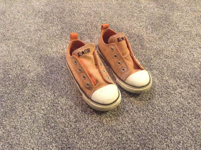 Orange Converse Size 8 Shoes