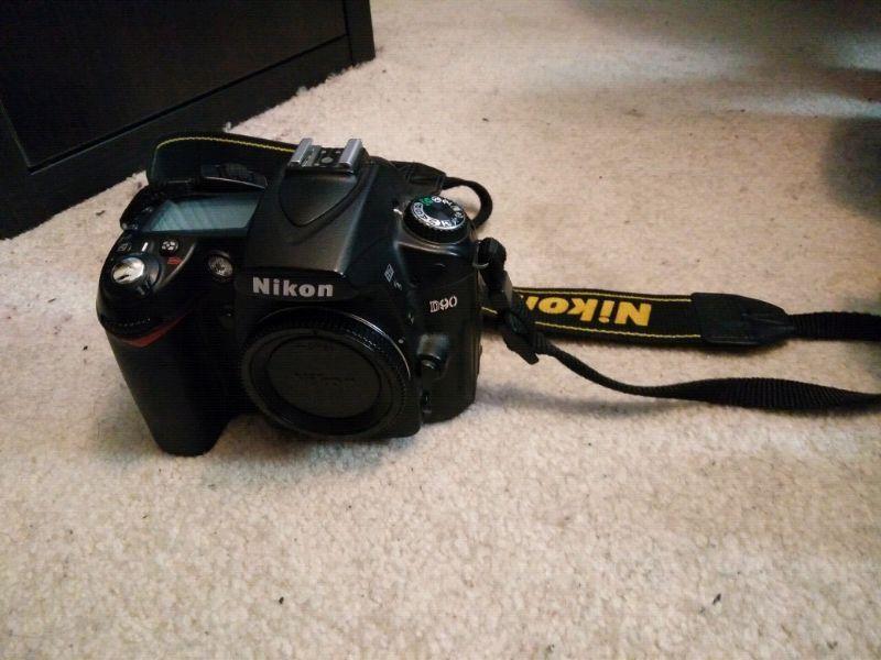 Wanted: Nikon D90 DSLR with extras