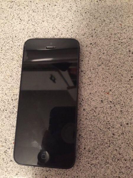 Great Condition IPhone 5 16GB