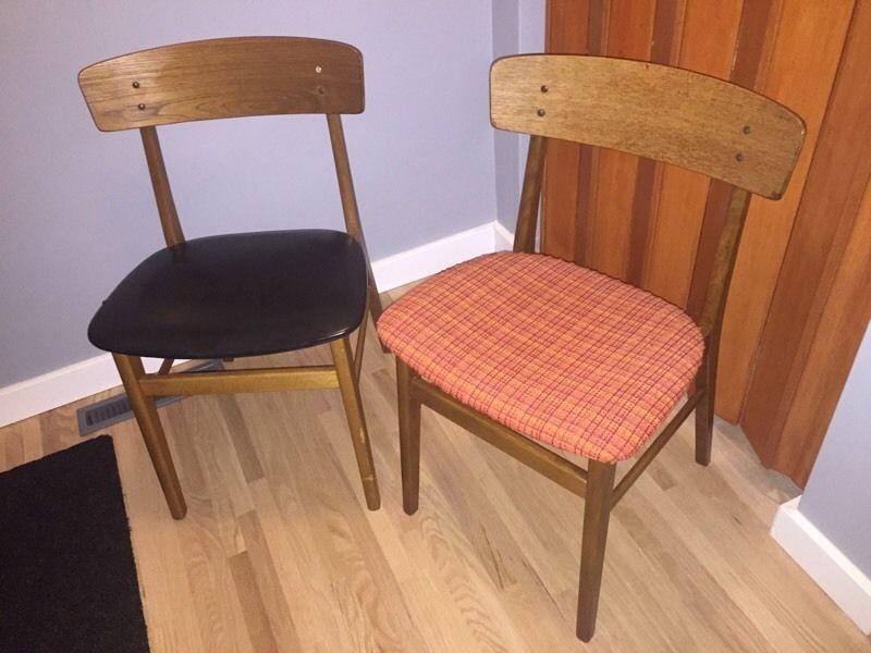 VINTAGE DANISH FARSTRUP OVAL BACK DINING CHAIRS IN TEAK, 1950S