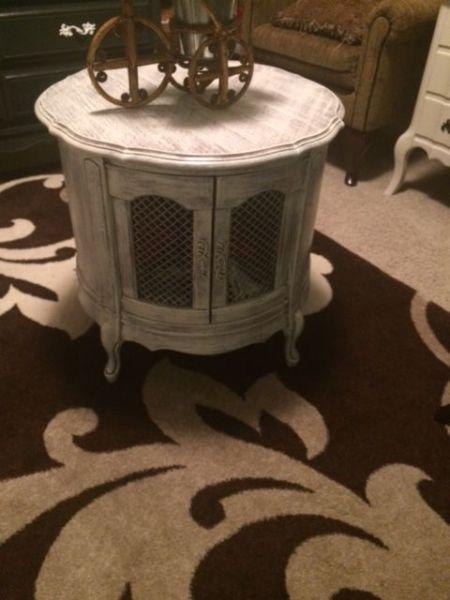 Vintage small coffee table/ side table