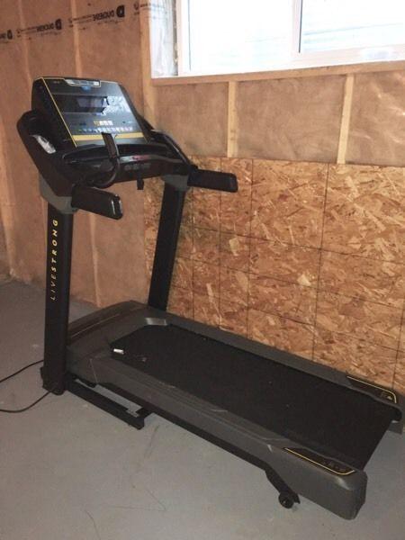 Brand new Livestrong 10.0T Treadmill