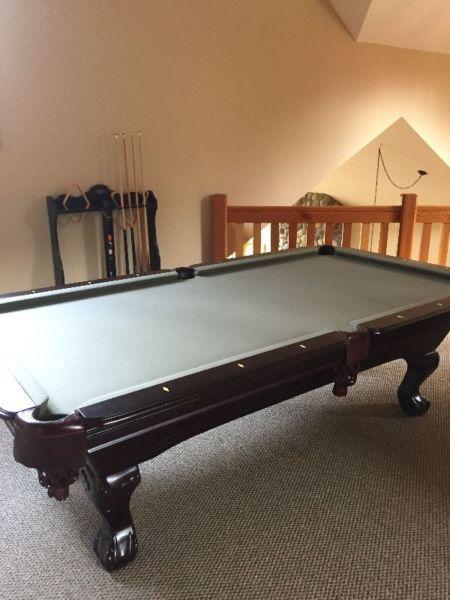 Slate pool table in mint condition