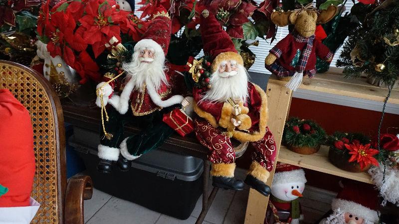 Big CHRISTMAS DECOR SALE !!~ MOVING ~ALL MUST GO !!
