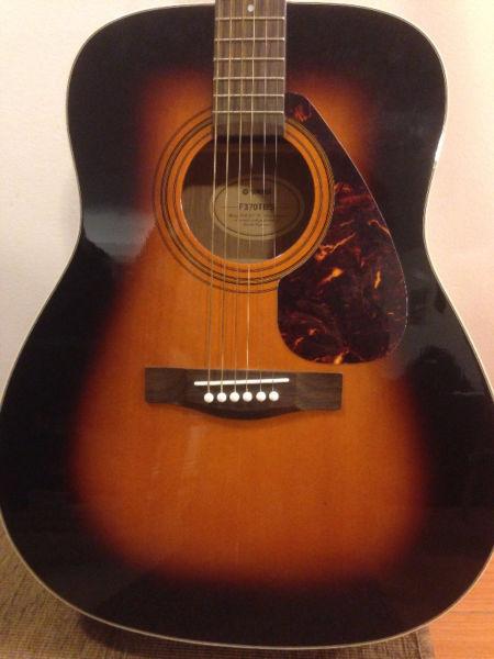 Yamaha F370-TBS acoustic guitar NEAR MINT