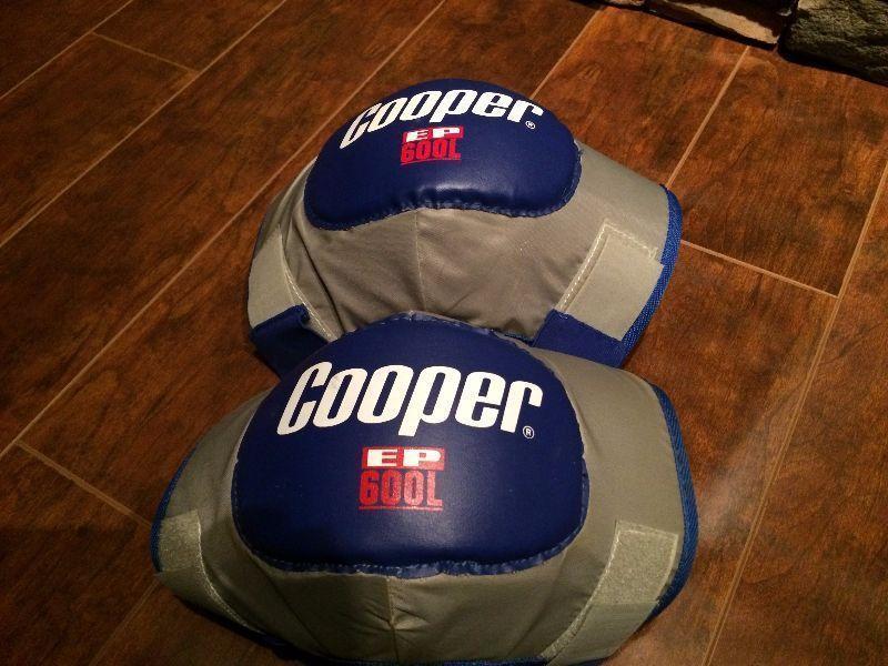 Coopers Elbow Pads, Mens