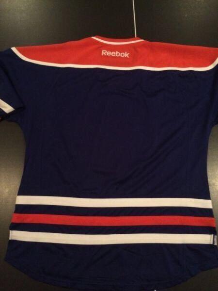 LARGE OILERS JERSEY NEVER WORN