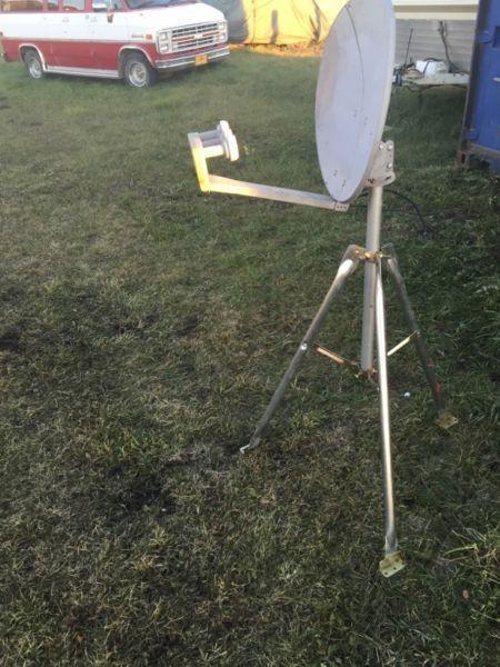 Tripods for satellite dishes