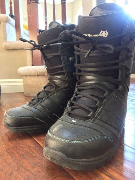 SIZE 12 NORTHWAVE SNOWBOARD BOOTS