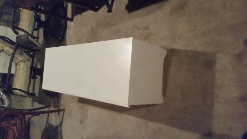 white ikea tv stand in perfect condition