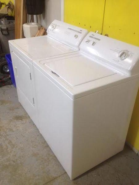 Kenmore washer and dryer set. Great condition