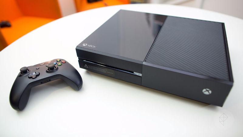 Xbox One 500G with controller